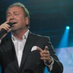 Komemoracija Marinku Rokviću, porodica kroz suze zapjevala “Tamo kod najdaljih brda”
