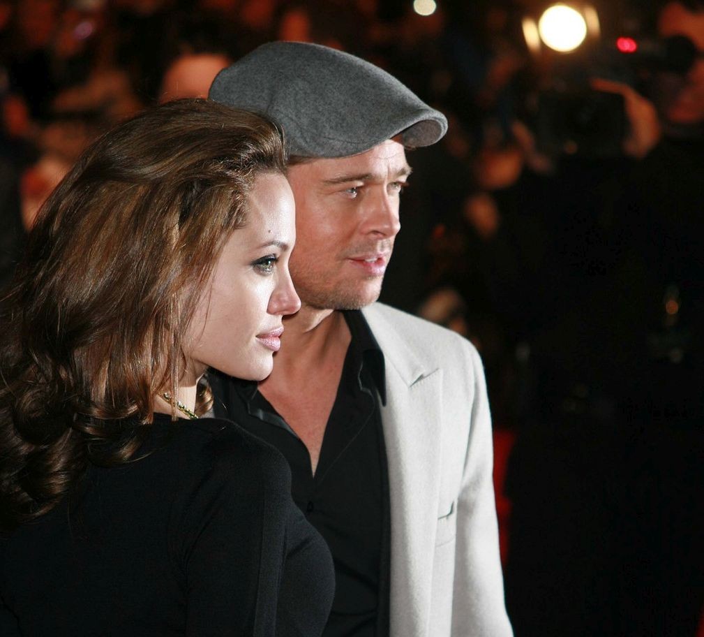 andjelina-dzoli-bred-pit-26