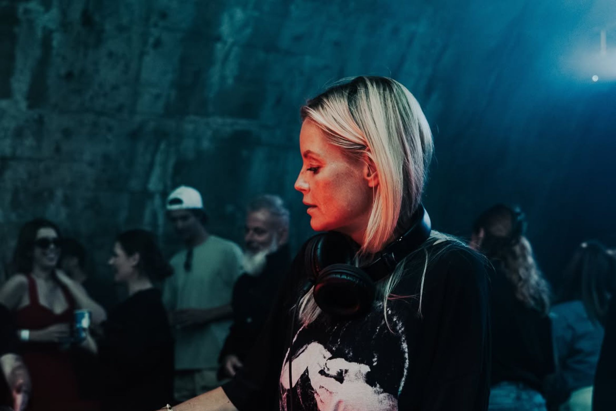 Poslušajte driving techno set Ide Engberg iz Tunela Sljeme u sklopu Panic Room Croatia partyja